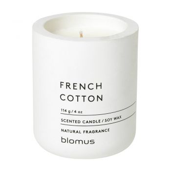 Lumânare parfumată din ceară de soia timp de ardere 24 h Fraga: French Cotton – Blomus