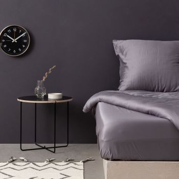 Cearceaf de pat cu elastic, 180x200 cm, 100% bumbac satinat, Patik, De Dark Grey, gri inchis