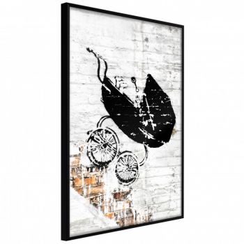 Poster - Banksy: Baby Stroller, cu Ramă neagră, 40x60 cm la reducere