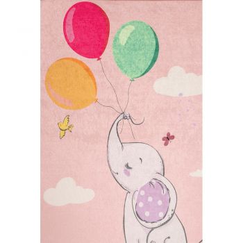 Covor antiderapant pentru copii Balloons Pink 150x200 cm la reducere