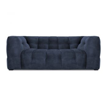 Canapea cu tapițerie din catifea Windsor & Co Sofas Vesta, 208 cm, albastru