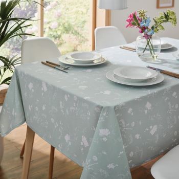 Față de masă din bumbac 178x132 cm Meadowsweet Floral - Catherine Lansfield ieftina