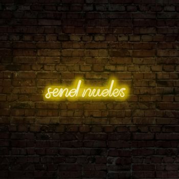 Aplica de Perete Neon Send Nudes, 59 x 15 cm