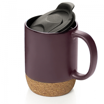 Cana cafea/ceai, Quasar & Co, pretabila voiaj/calatorie, cu capac to go, baza de pluta, ceramica, 400 ml, visiniu ieftina