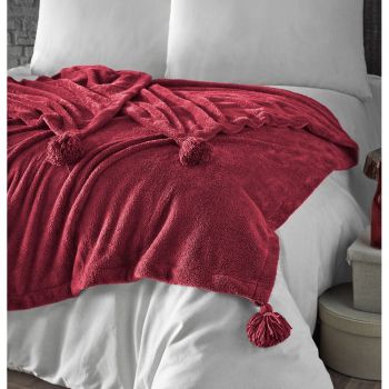 Cuvertură roșie din micropluș pentru pat dublu 200x220 cm Puffy – Mijolnir ieftina