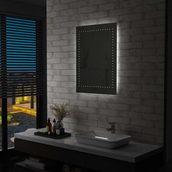 Oglindă cu LED de perete de baie 60 x 80 cm ieftina
