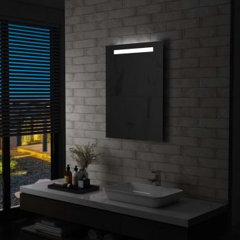 Oglindă cu LED de perete de baie 60 x 80 cm ieftina