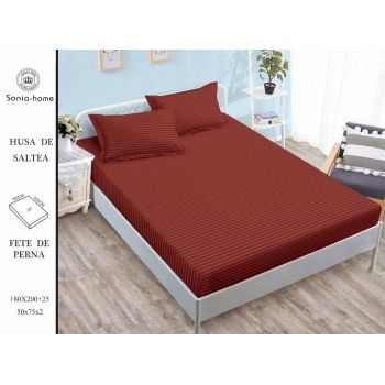 Husa de pat cu elastic 180x200 din Bumbac Finet + 2 Fete de Perna - Uni Cu Linii Visiniu ieftin