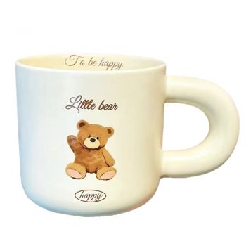 Cana cu capac din ceramica si lingurita Pufo Happy Bear pentru cafea sau ceai, 350 ml